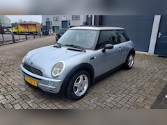 MINI One - 1.6i 16V / Airco / Nieuwe APK / Groot schuifdak