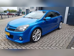 Opel Astra - 2.0 OPC 177kW / met Nieuwe Distributieriem en APK