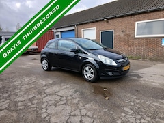 Opel Corsa - 1.2 Automaat - NW APK - NAP