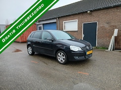 Volkswagen Polo - 1.2 Stoelverwarming - Airco - PDC - NW APK - NAP