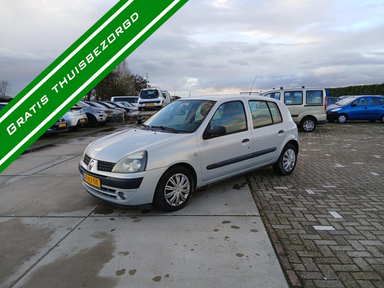 Renault Clio - 1.4 Automaat - Airco - NW APK - NAP! - AutoWereld.nl