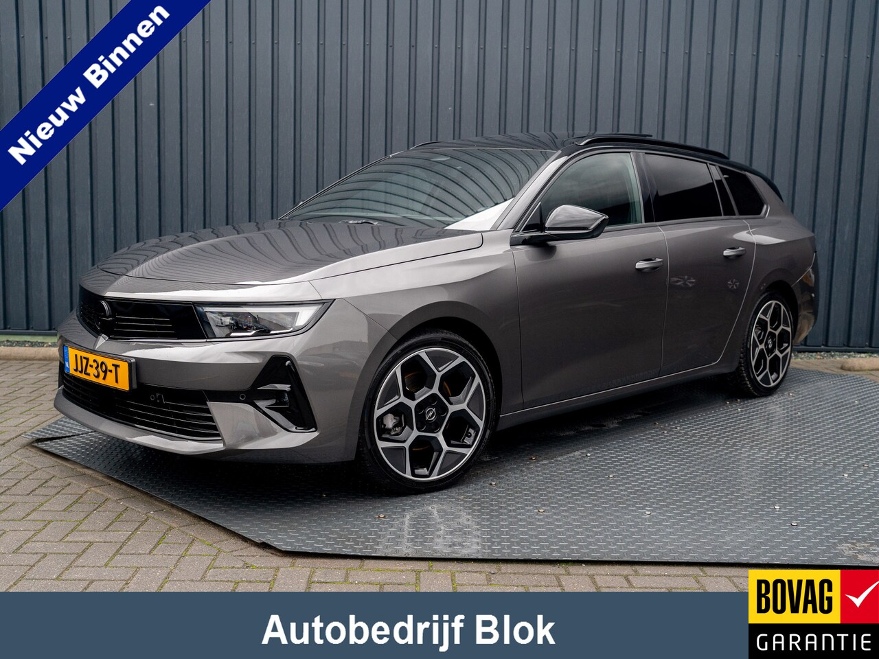 Opel Astra Sports Tourer - 1.2 Turbo Ultimate | Panodak | Stoelgeheugen | Leder | Prijs Rijklaar!! - AutoWereld.nl