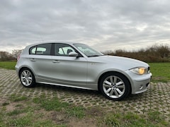 BMW 1-serie - 130i Introduction