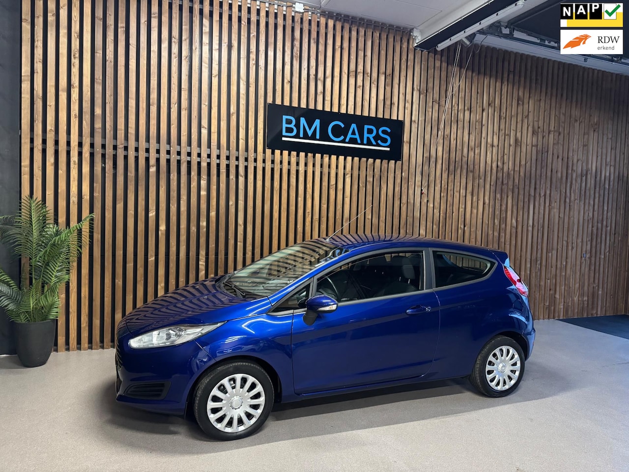 Ford Fiesta - 1.0 Style Airco,Led, Navigatie - AutoWereld.nl