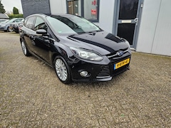 Ford Focus - 1.0 EcoBoost Titanium|Clima|Trekhaak|Cruise