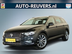 Volkswagen Passat Variant - 1.5 TSI Business / DSG / LED / Navi / CarPlay / ACC / Clima