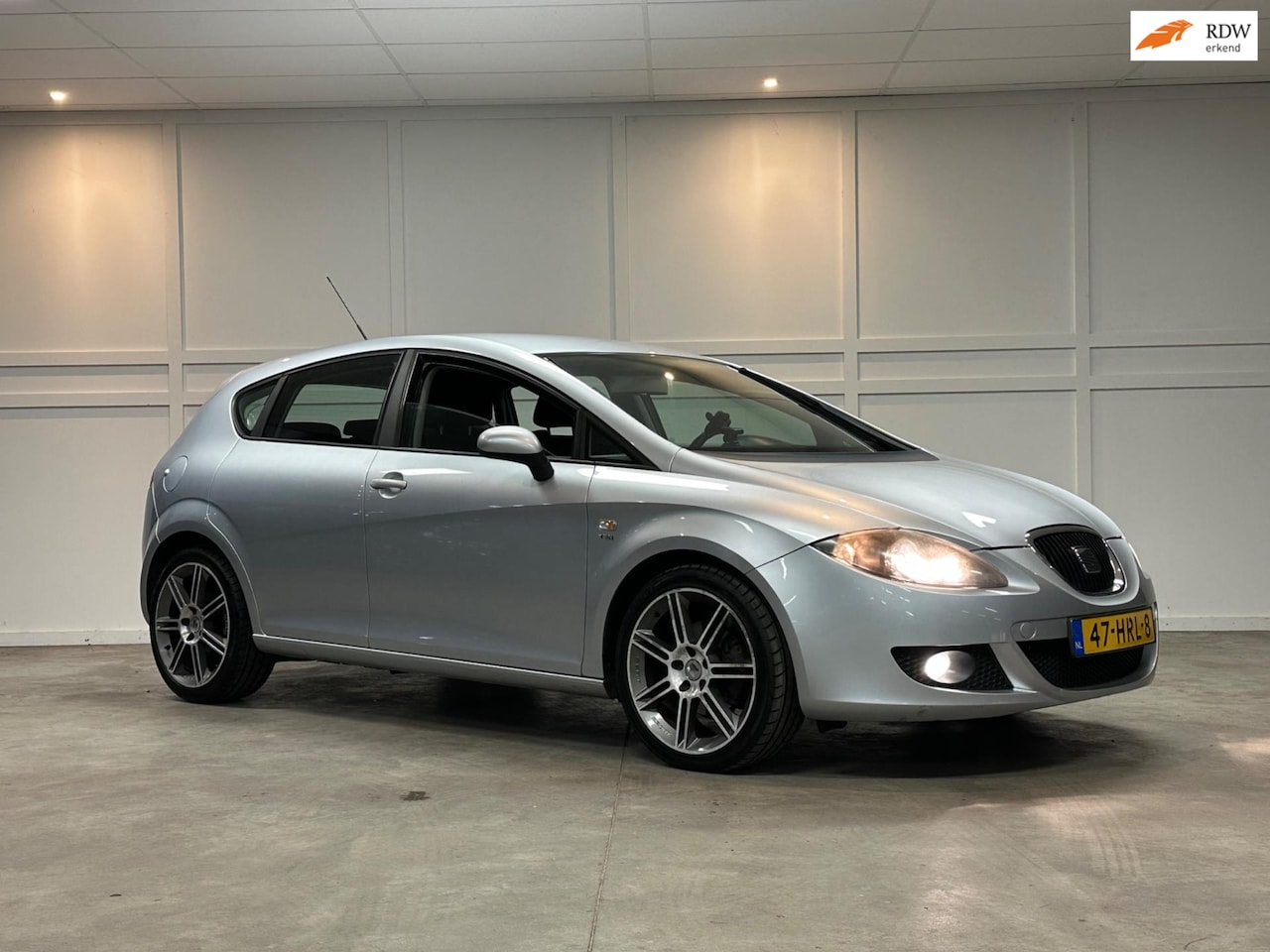 SEAT Leon - 1.4 TSI Sport-up / Airco / Cruise / Bijtellingsvriendelijk - AutoWereld.nl
