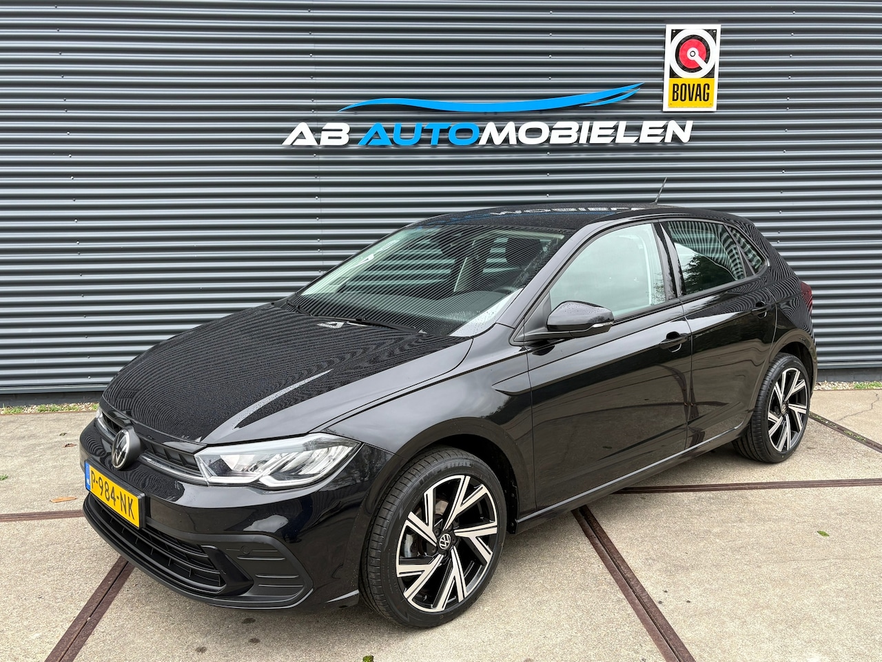 Volkswagen Polo - 1.0 TSI Life LM VELGEN/ CARPLAY/ XENON - AutoWereld.nl