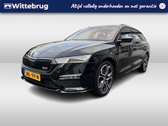 Skoda Octavia Combi - 1.4 TSI RS iV245pk PHEV DSG Automaat Panoramadak / Lederen interieur / Memorystoel / LED M