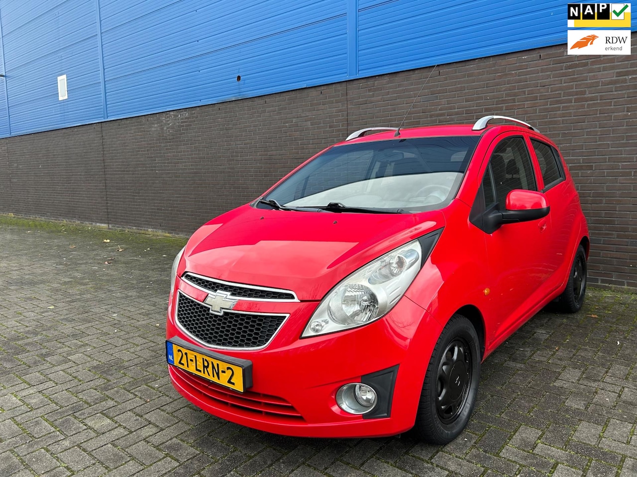 Chevrolet Spark - 1.0 16V LT | Airco | Mistlampen | USB/AUX | Isofix | Elektrische Ramen & Spiegels | Centra - AutoWereld.nl