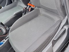 Opel Corsa - 1.2-16V '111' Edition