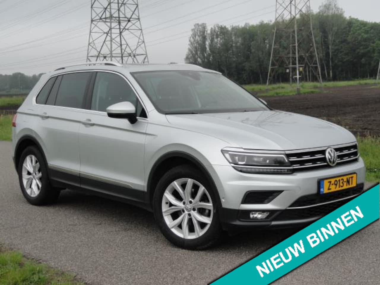 Volkswagen Tiguan - 1.5TSI DSG Highline Full LED l NAVIG l VIRTUAL COCKPIT l CAMERA - AutoWereld.nl