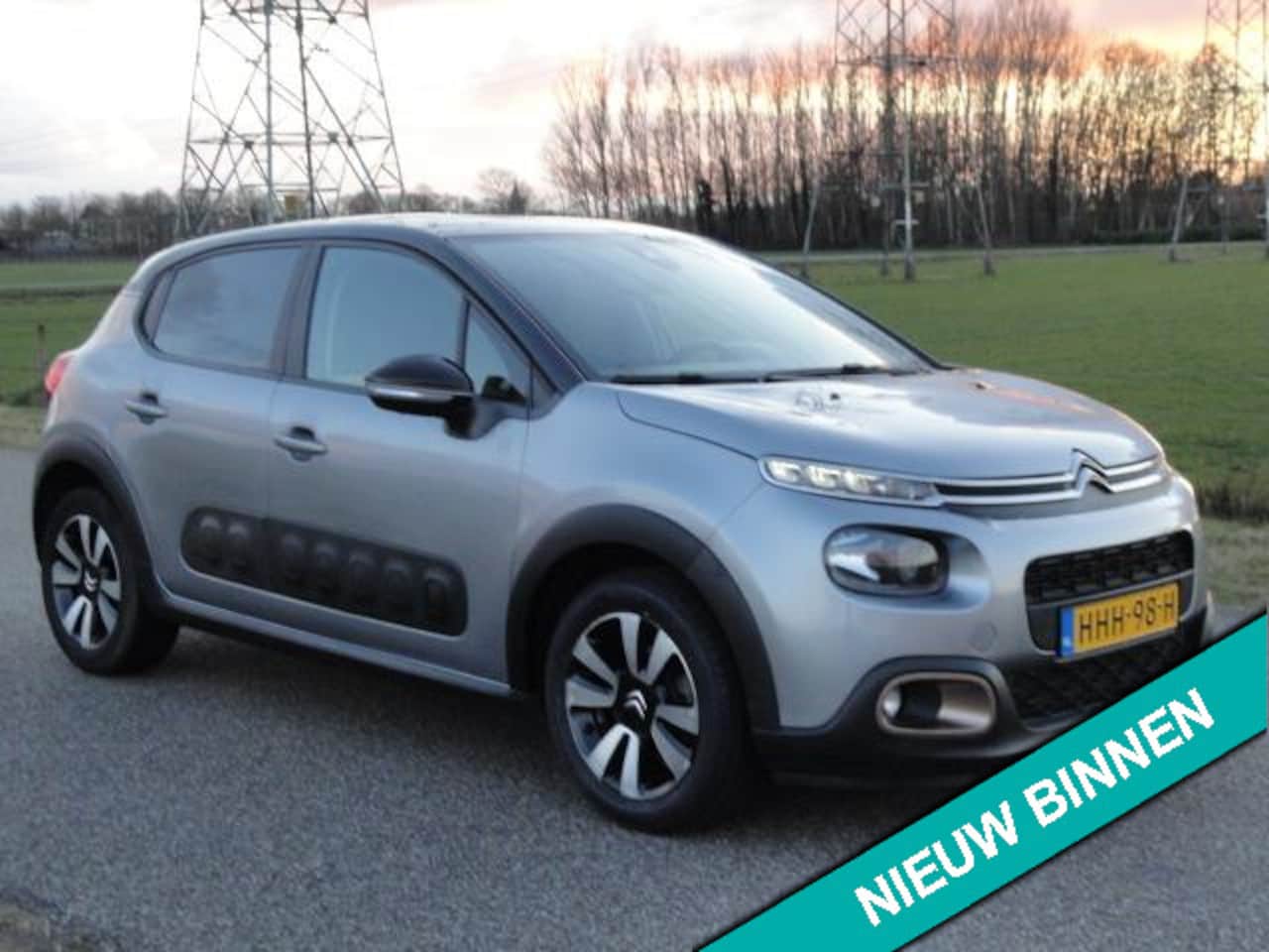 Citroën C3 - 1.2 PureTech Met ECC / NAVIG / LED / GARANTIE - AutoWereld.nl
