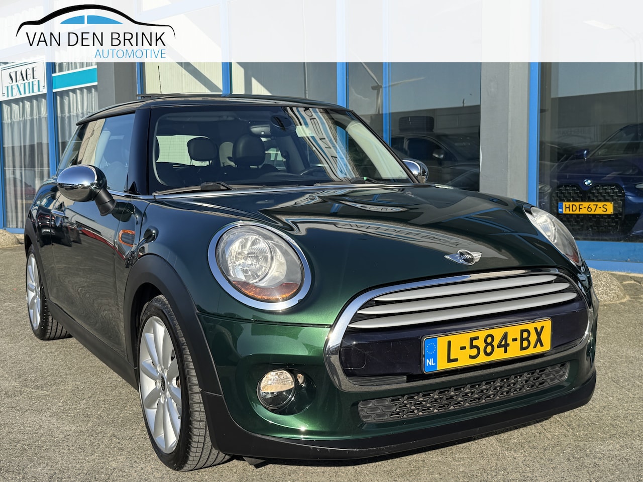 MINI Cooper - Mini 1.5 Chili Serious Business - AutoWereld.nl