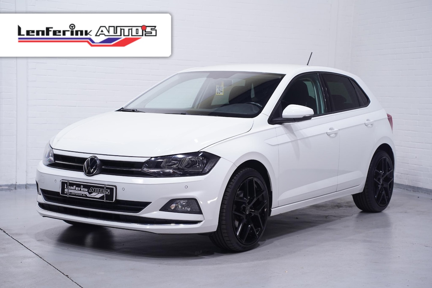 Volkswagen Polo - 1.0 TSI Comfortline Clima Stoelverwarming Apple Carplay PDC v+a Adaptive cruise Sportstoel - AutoWereld.nl