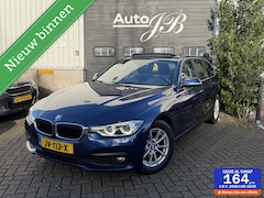BMW 3-serie Touring - 318i CENTENNIAL | PANO | LED | TREKHAAK