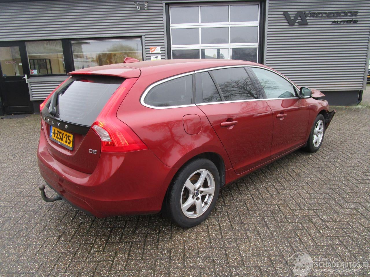 Volvo V60 - V-60 1.6 D2 - AutoWereld.nl