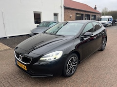 Volvo V40 - 2.0 T2 Nordic+ Adaptive Cruise
