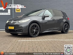 Volkswagen ID.3 - First Plus 58 kWh Black Edition | € 9.900, - NETTO | Stoel/Stuurverwarming | Cruise | Clim