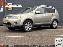 Mitsubishi Outlander - 2.2 DI-D Business Edition 7 Persoons | Schuif/Kanteldak | Leder | Cruise | Climate | Navi