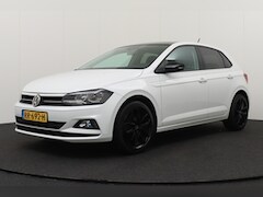Volkswagen Polo - 1.0 TSI 96 PK Black-Style Carplay Navi Adapt.Cruise 17'LMV