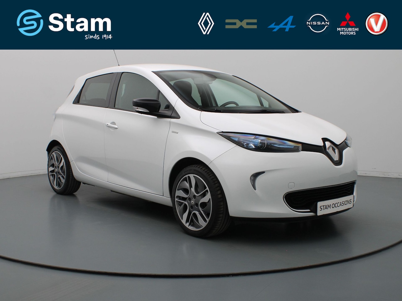 Renault Zoe - 109pk R110 Limited 41 kWh HUURBATTERIJ BOSE | Camera | Cruise | Navi | Parkeersens. achter - AutoWereld.nl