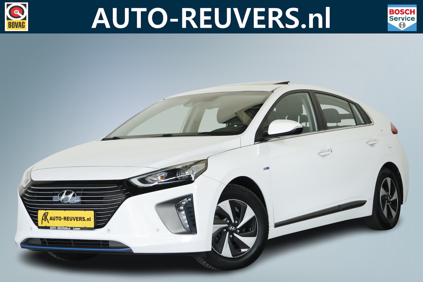 Hyundai IONIQ - 1.6 GDi Premium / LED / Opendak / Navi / ACC / CarPlay - AutoWereld.nl