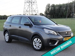 Peugeot 5008 - 1.2 PureTech Met ECC / NAVIG / LED / 7PERS / TREKHAAK