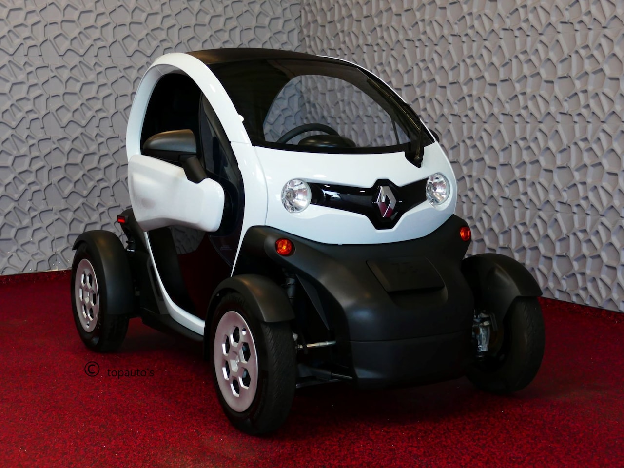 Renault Twizy - URBAN 80 INCL ACCU. 4122 KM PDC RUITVERW. SWICHBLADE - AutoWereld.nl