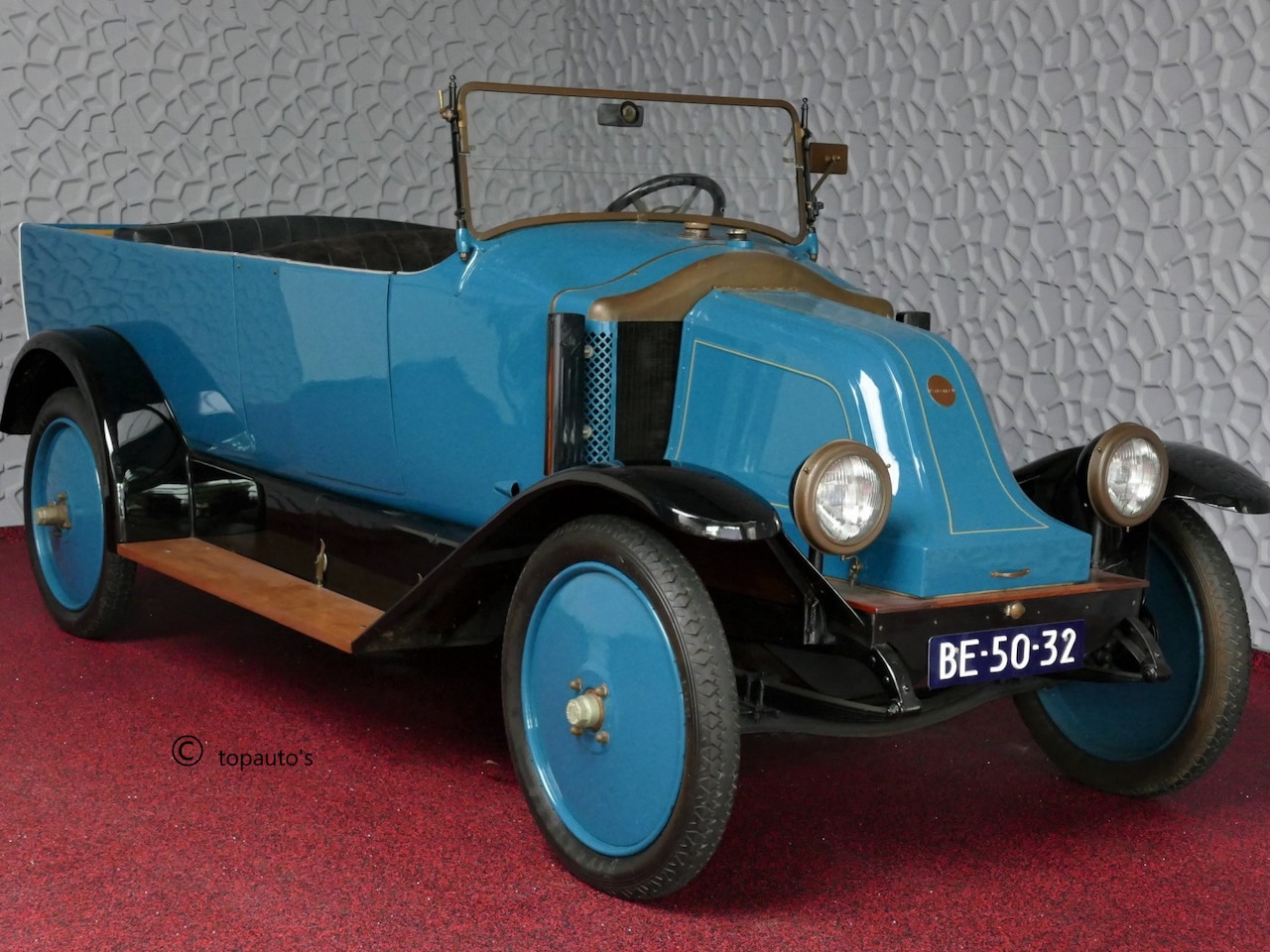 Renault II TORPEDO - Commercial 1921 104 JAAR OUD GERESTAUREERD - AutoWereld.nl