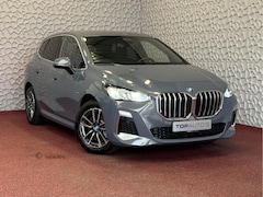 BMW 2-serie Active Tourer - ✅ 230E ✅ XDRIVE 326 PK M SPORT LED ELEK.KLEP CAMERA WEGKLAPBARE.TREKHAAK 05/2024 AWD 4X4 4