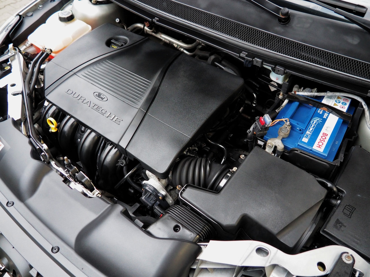 Ford Focus Wagon - 1.8 16V Limited CLIMA NAVI PARKEER S. TREKH.