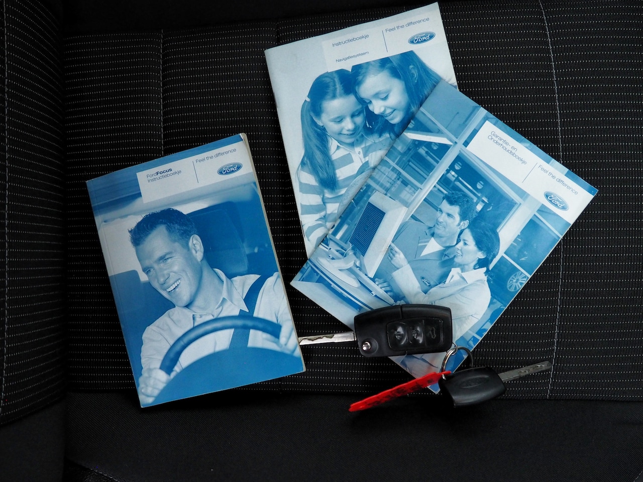 Ford Focus Wagon - 1.8 16V Limited CLIMA NAVI PARKEER S. TREKH.