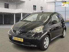 Toyota Aygo - 1.0-12V +/AIRCO/ELEKRAMEN/STUURBEKR/3XSLEUTELS/CENTRALEDEURVERG