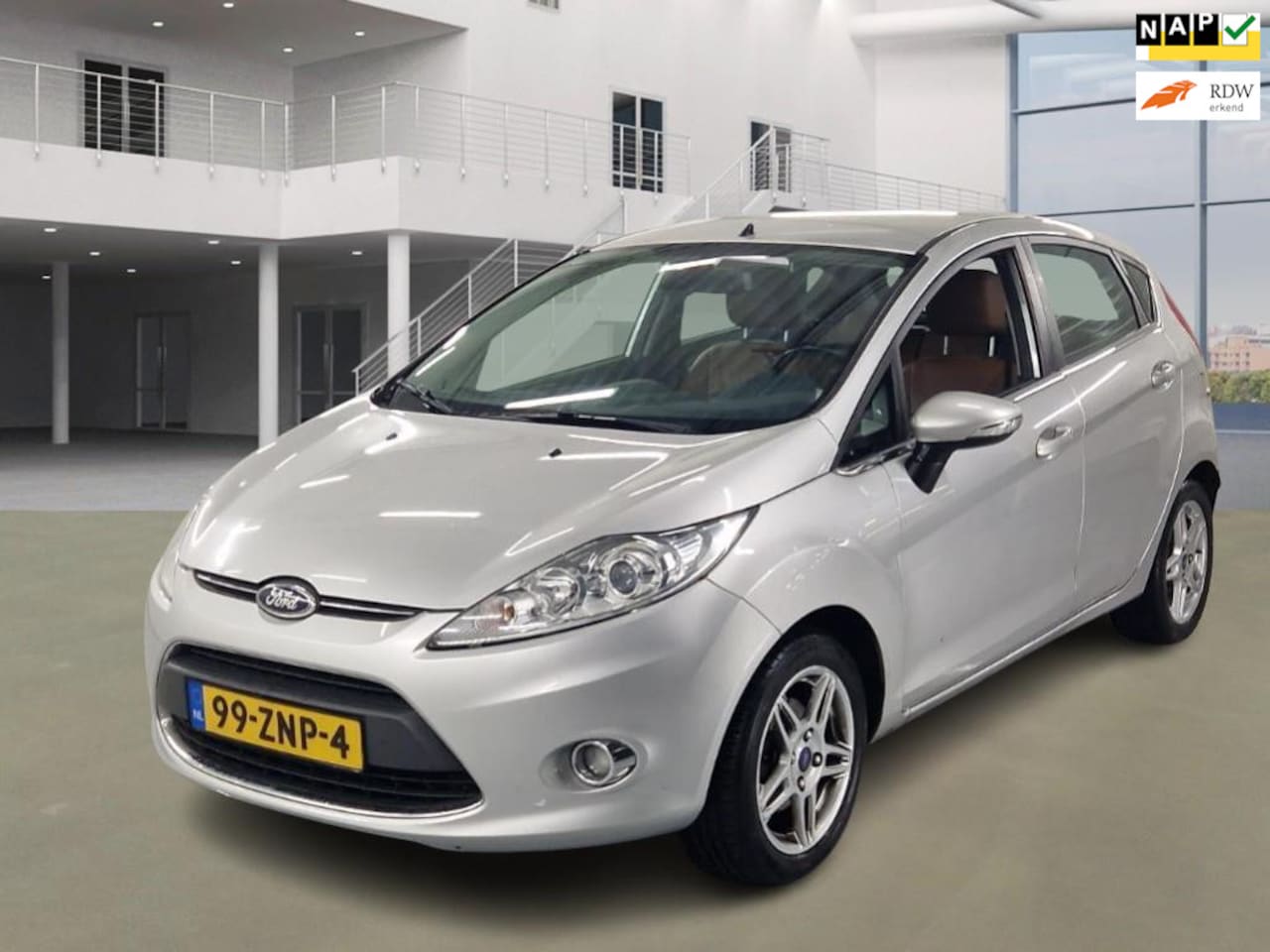 Ford Fiesta - 1.25 Titanium|CONIAC LEDER|STOELVERW|PSENSOR|IN TOPCONDITIE - AutoWereld.nl