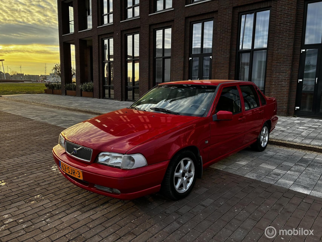 Volvo S70 - 2.4 Comfort Europa Airco Inruil Koopje ! - AutoWereld.nl