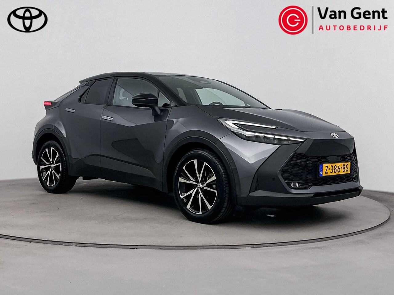 Toyota C-HR - 1.8 Hybrid 140 First Edition | Navigatie | 360 camera | Dodehoek detectie | Full LED | Ada - AutoWereld.nl