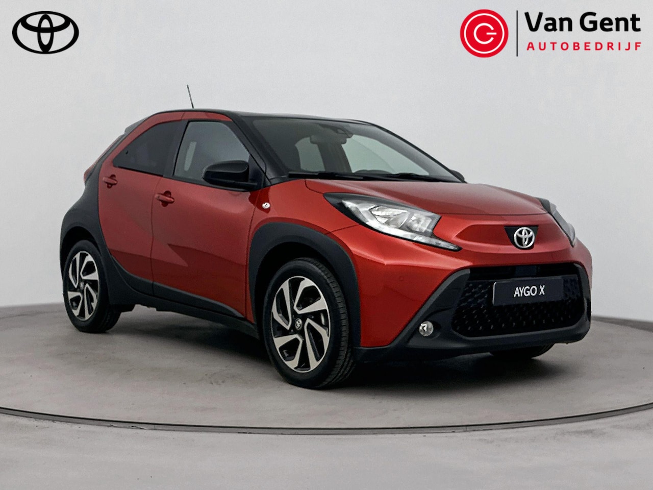 Toyota Aygo X - 1.0 VVT-i S-CVT Pulse | Automaat | Parkeersensoren voor/achter | Apple Carplay / Android A - AutoWereld.nl