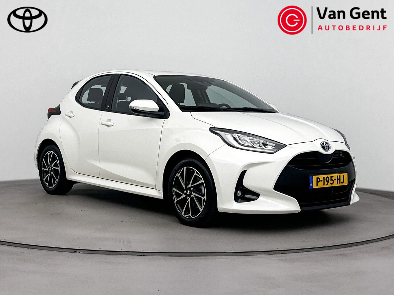 Toyota Yaris - 1.5 Hybrid TeamNL | Apple Carplay / Android Auto | Adaptive Cruise | Clima | Camera | LED - AutoWereld.nl