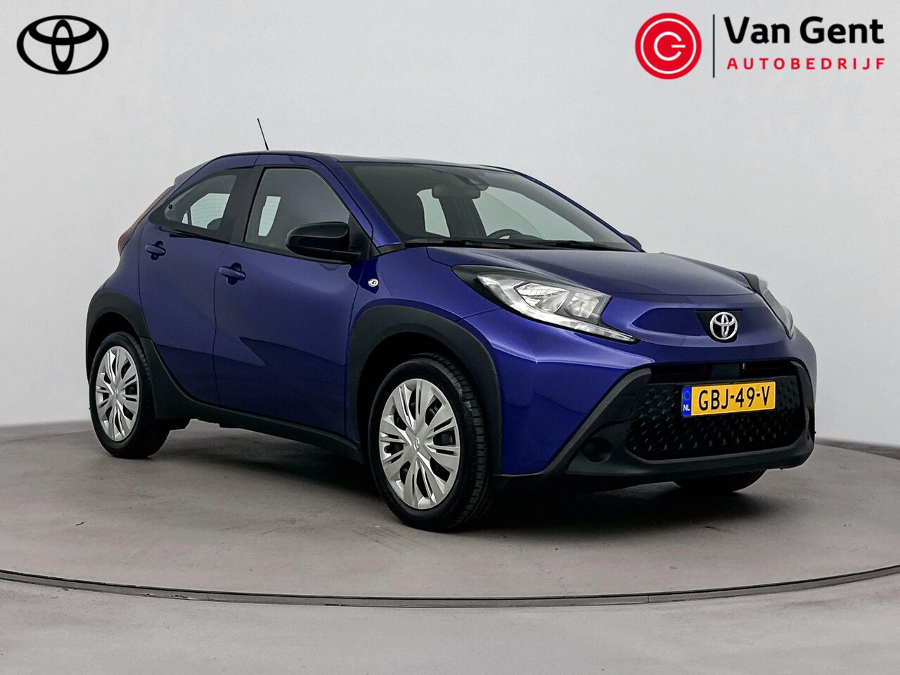 Toyota Aygo X - 1.0 VVT-i MT Play | Apple Carplay / Android Auto | Adaptive Cruise | Airco | Camera | Rijs - AutoWereld.nl