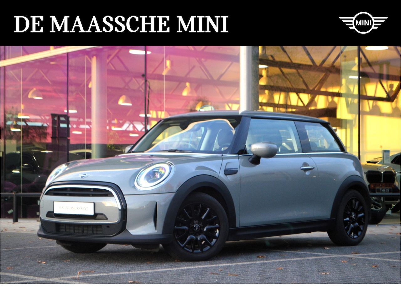 MINI One - Hatchback / Essential / LED / Navigatie / Airconditioning / Cruise Control - AutoWereld.nl