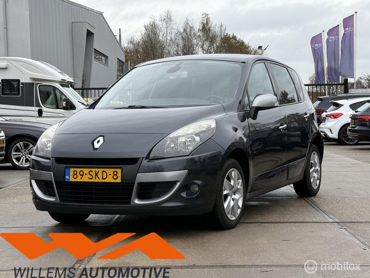 Renault Scénic - 1.6 Parisienne Cruise Control-Trekhaak - AutoWereld.nl