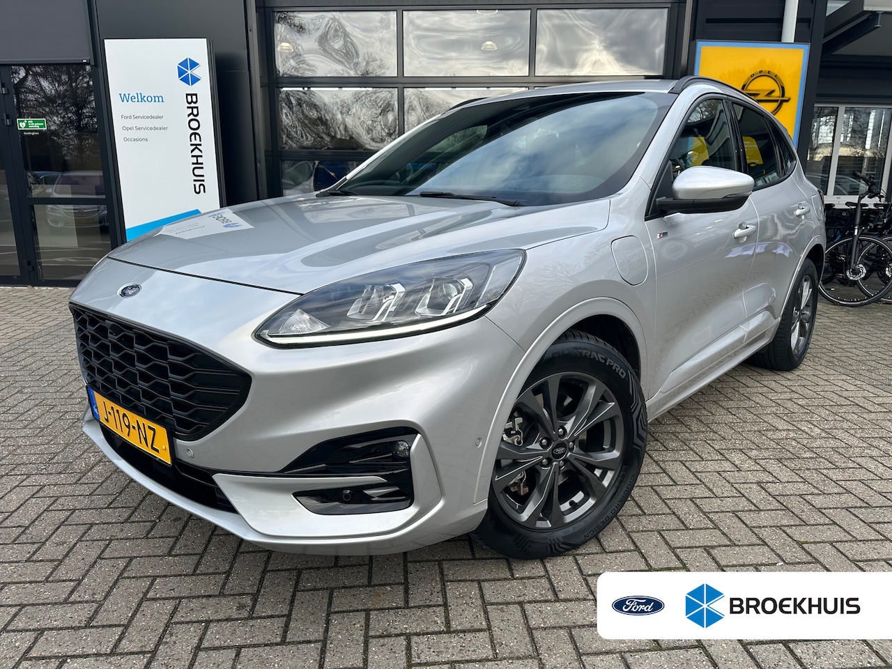 Ford Kuga - 2.5 225PKPHEV ST-Line AUTOMAAT | STOEL-, STUUR-, VOORRUIT- EN ACHTERBANK VERWARMD| NAVIGAT - AutoWereld.nl