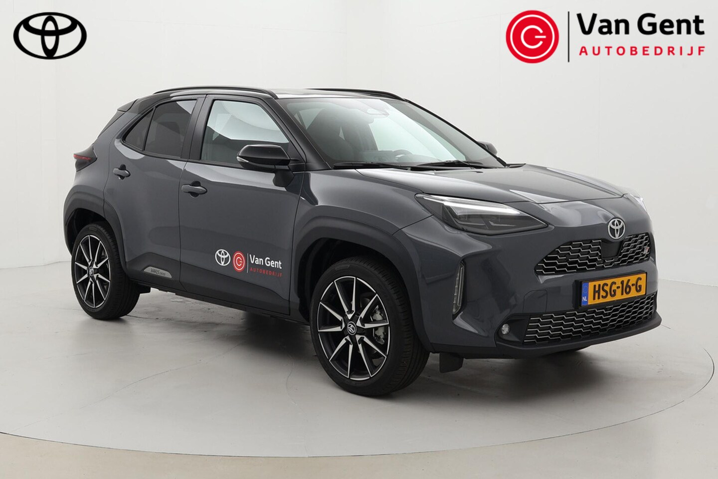 Toyota Yaris Cross - 1.5 Hybrid 130 GR Sport | Navigatie | Dodehoek detectie | Stoelverwarming | Leder/alcantar - AutoWereld.nl