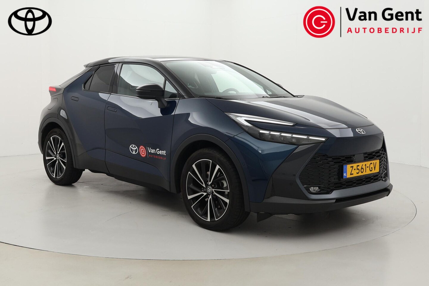 Toyota C-HR - 2.0 Plug-in Hybrid 220 Première Edition | Panoramadak | Leder | Head-up display | Navigati - AutoWereld.nl
