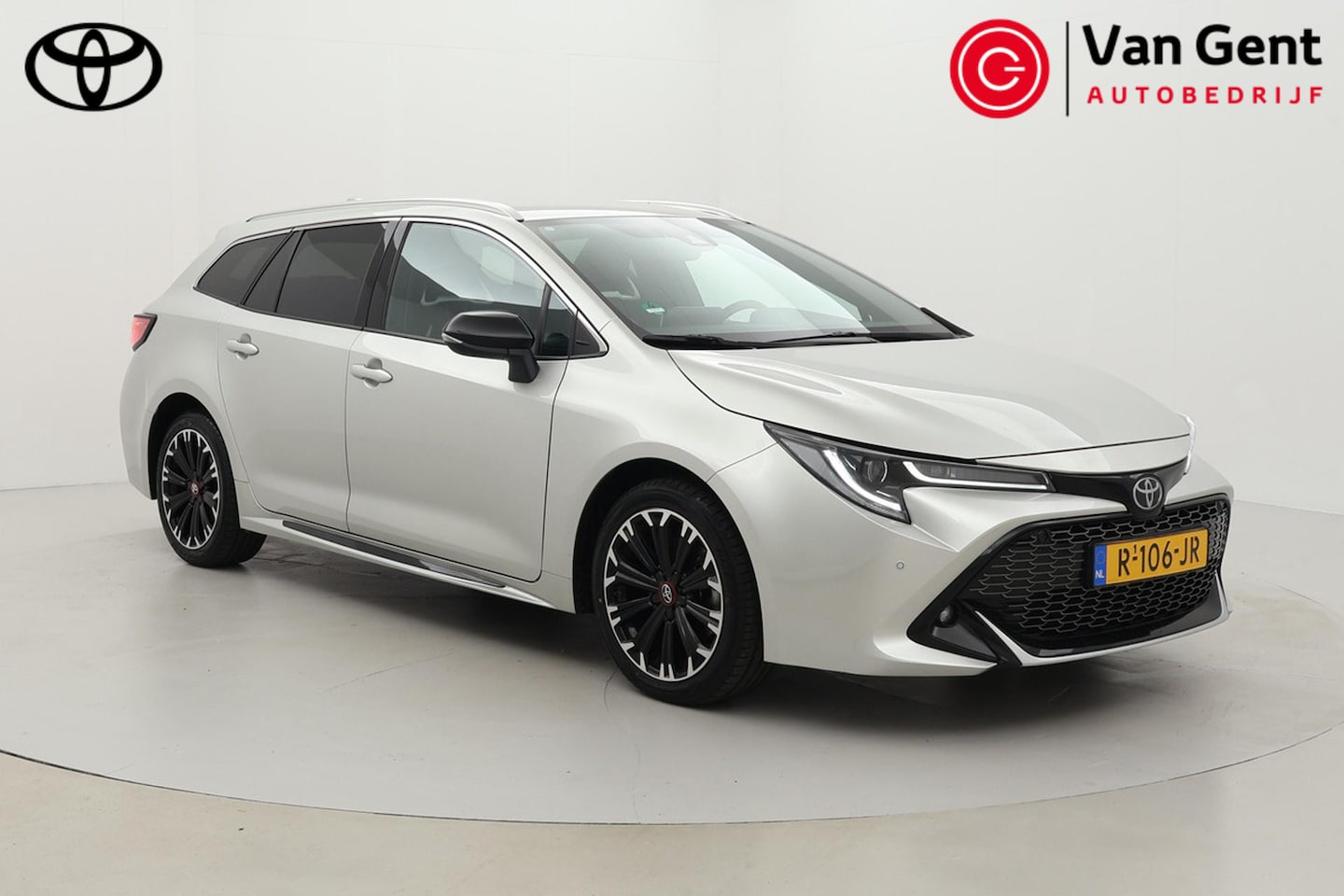 Toyota Corolla Touring Sports - 2.0 Hybrid GR-Sport | Trekhaak | Navigatie | Stoelverwarming | Apple Carplay / Android Aut - AutoWereld.nl