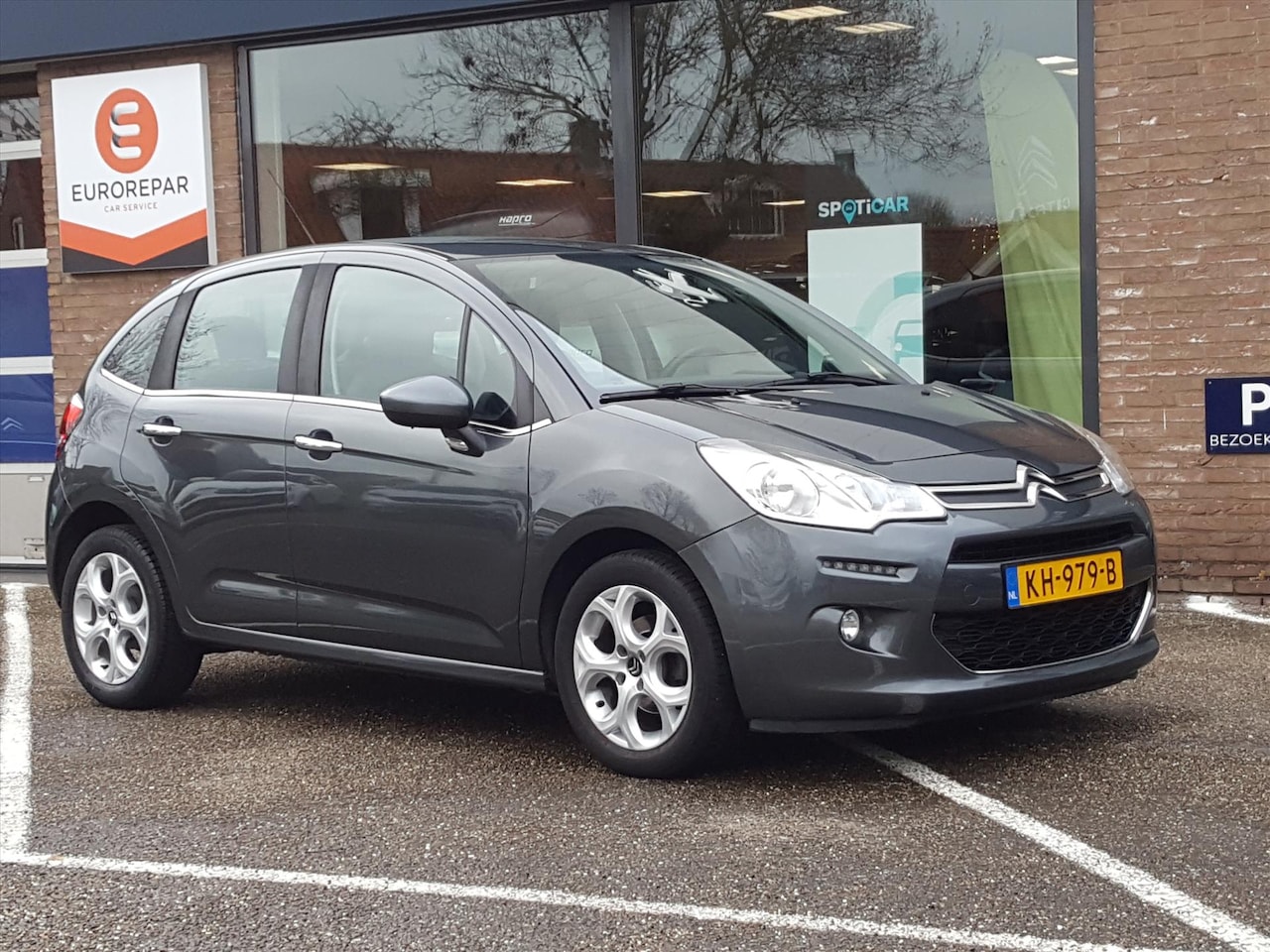 Citroën C3 - SELECTION 1.2 PT-82pk | CLIMATE &CRUISE CONTROL | TREKHAAK AFNEEMBAAR |LMVELGEN | LAGE KM. - AutoWereld.nl