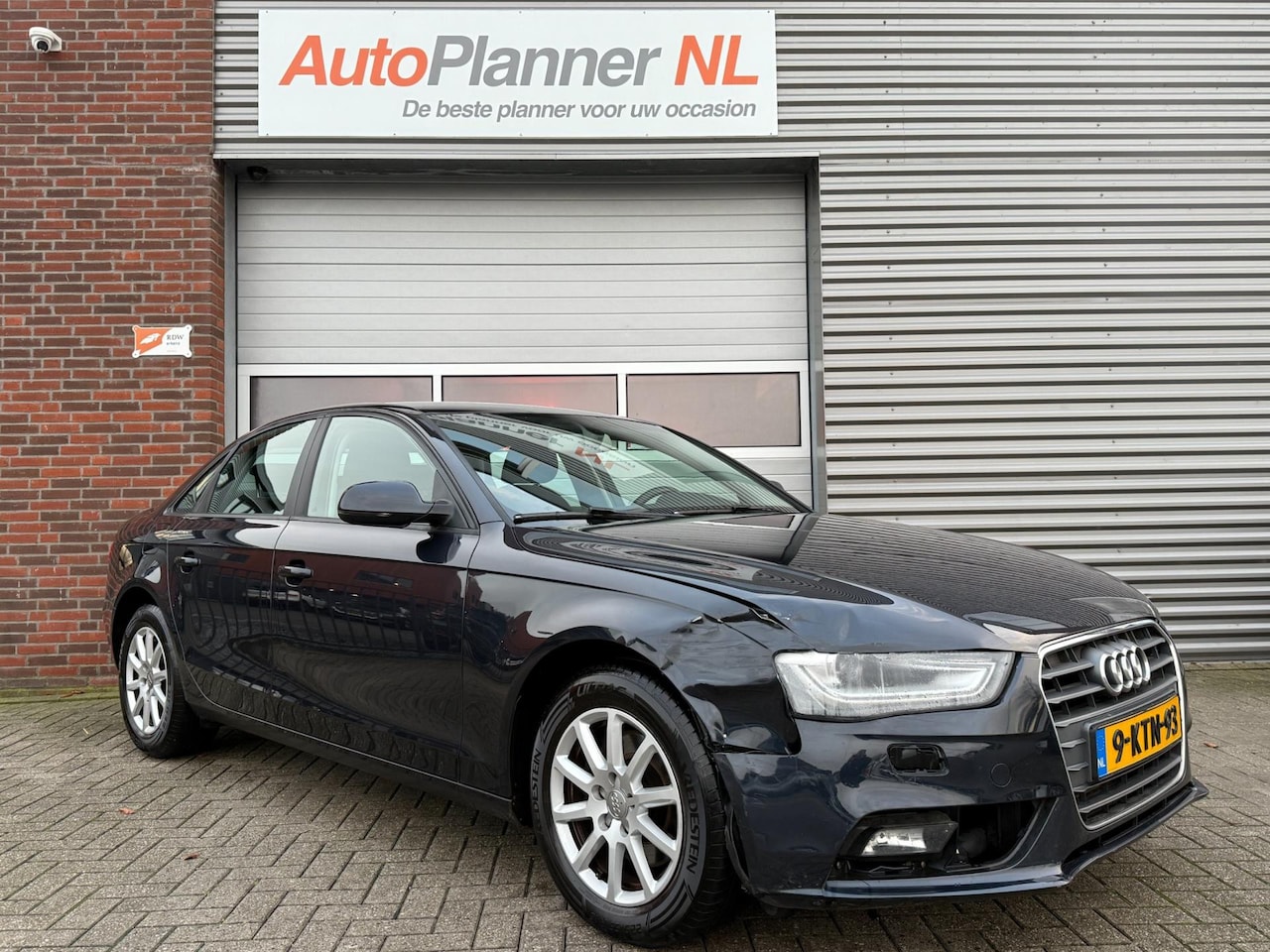 Audi A4 Limousine - 1.8 TFSI Pro Line! Clima! Cruise! Navi! - AutoWereld.nl