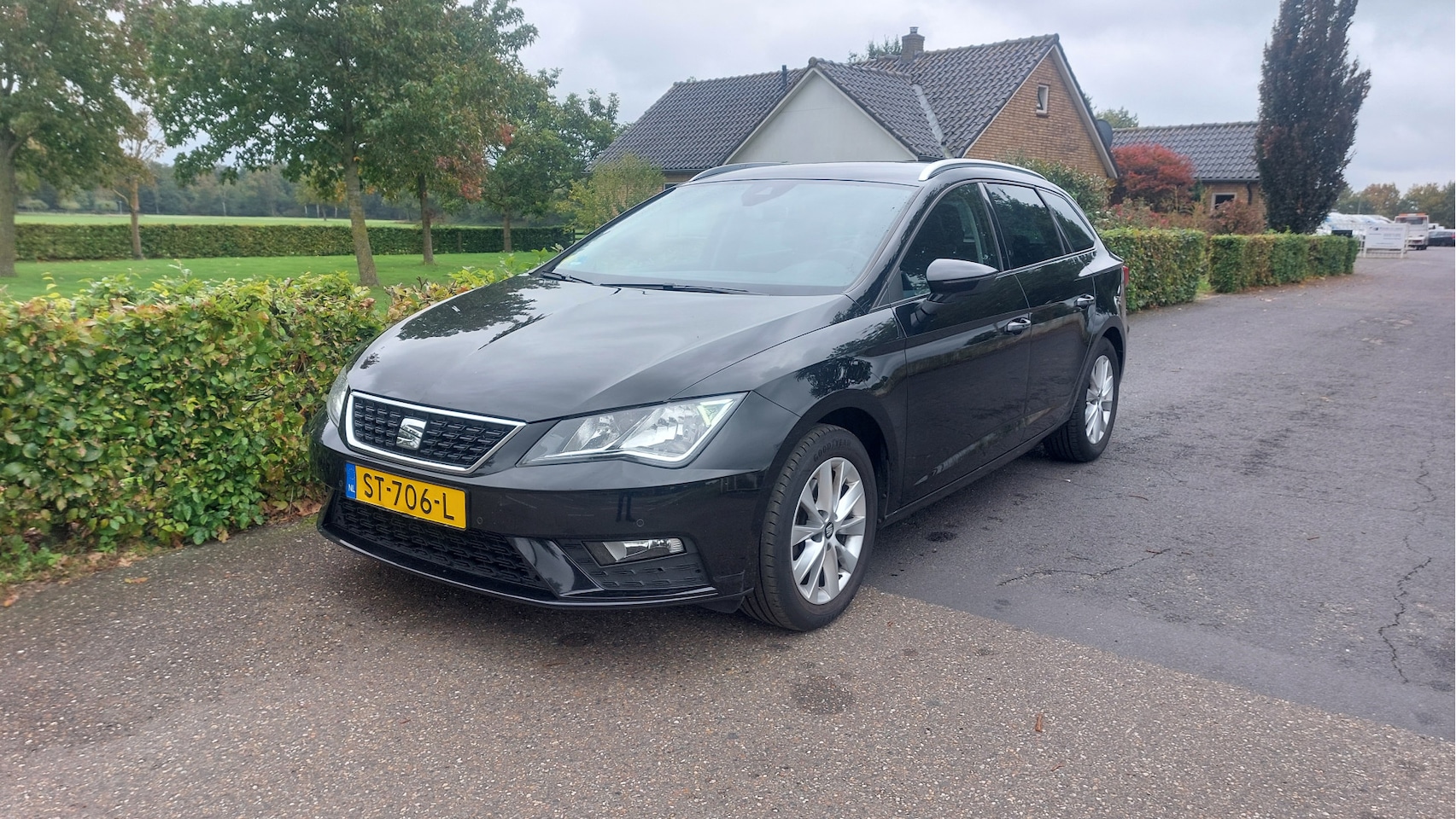SEAT Leon ST - 1.6 TDI Style Business Intense CLIMA/NAVI BJ 2018 - AutoWereld.nl