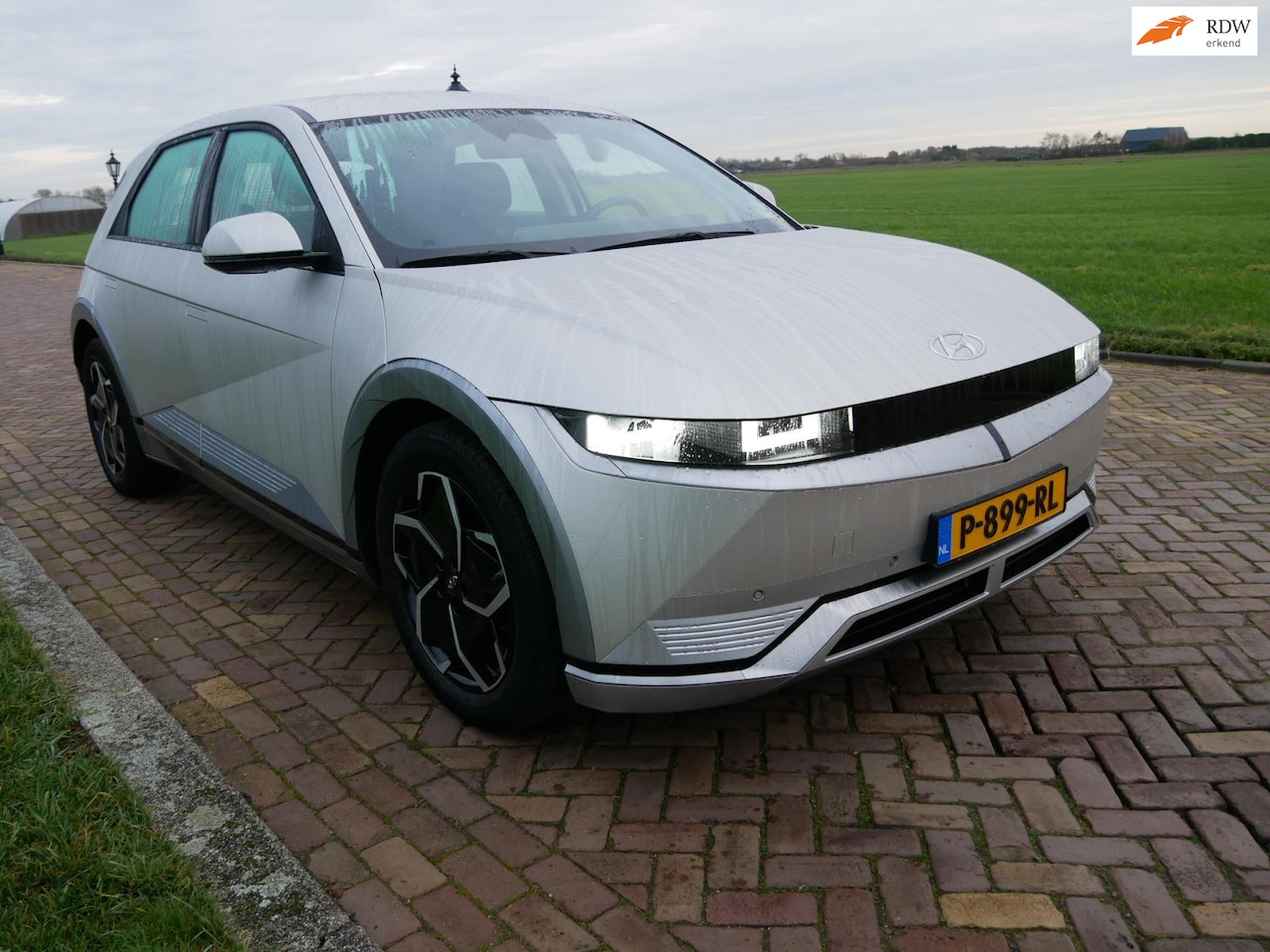 Hyundai IONIQ 5 - Connect 73kWh CLIMA NAVI CAMERA ** 19299 NETTO ** - AutoWereld.nl